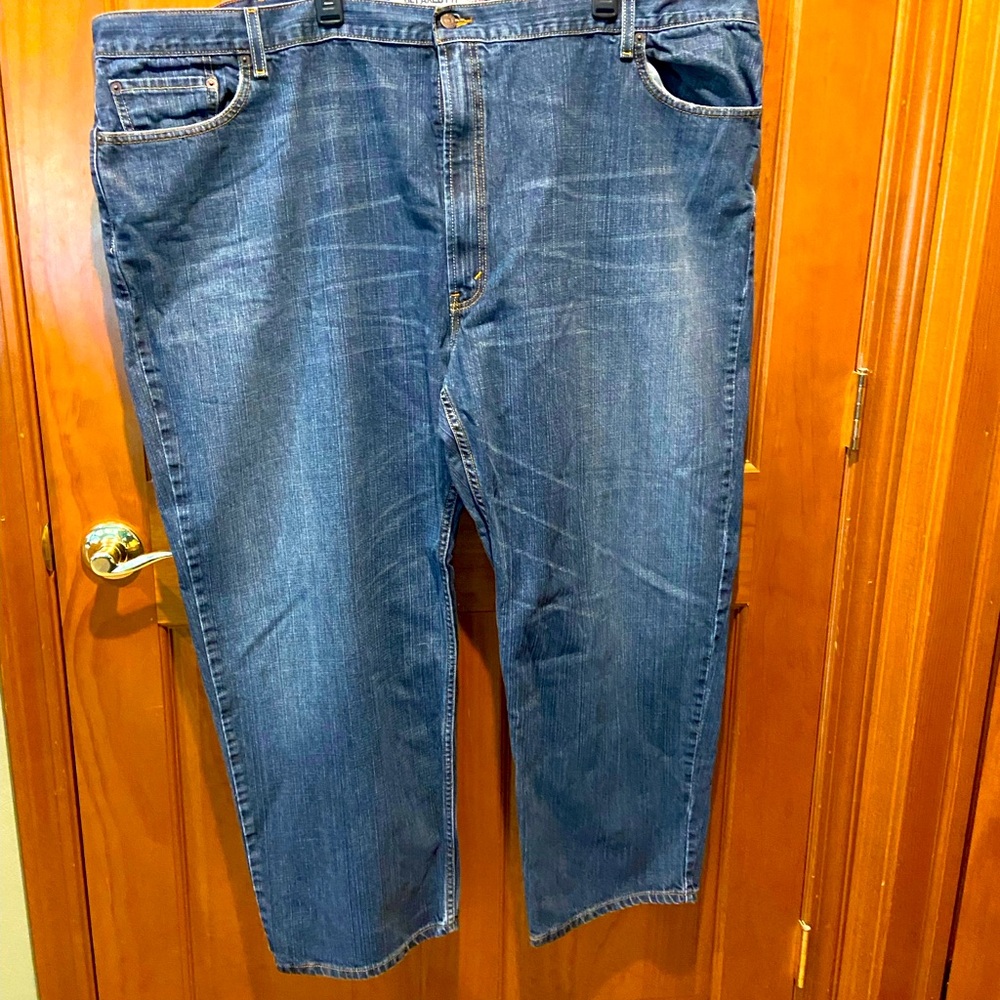 Levi 550 Relaxed Fit. Big and tall- 54W 29L